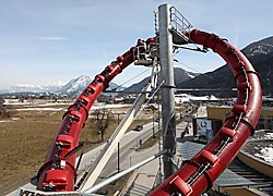 Doppellooping-Wasserrutsche
